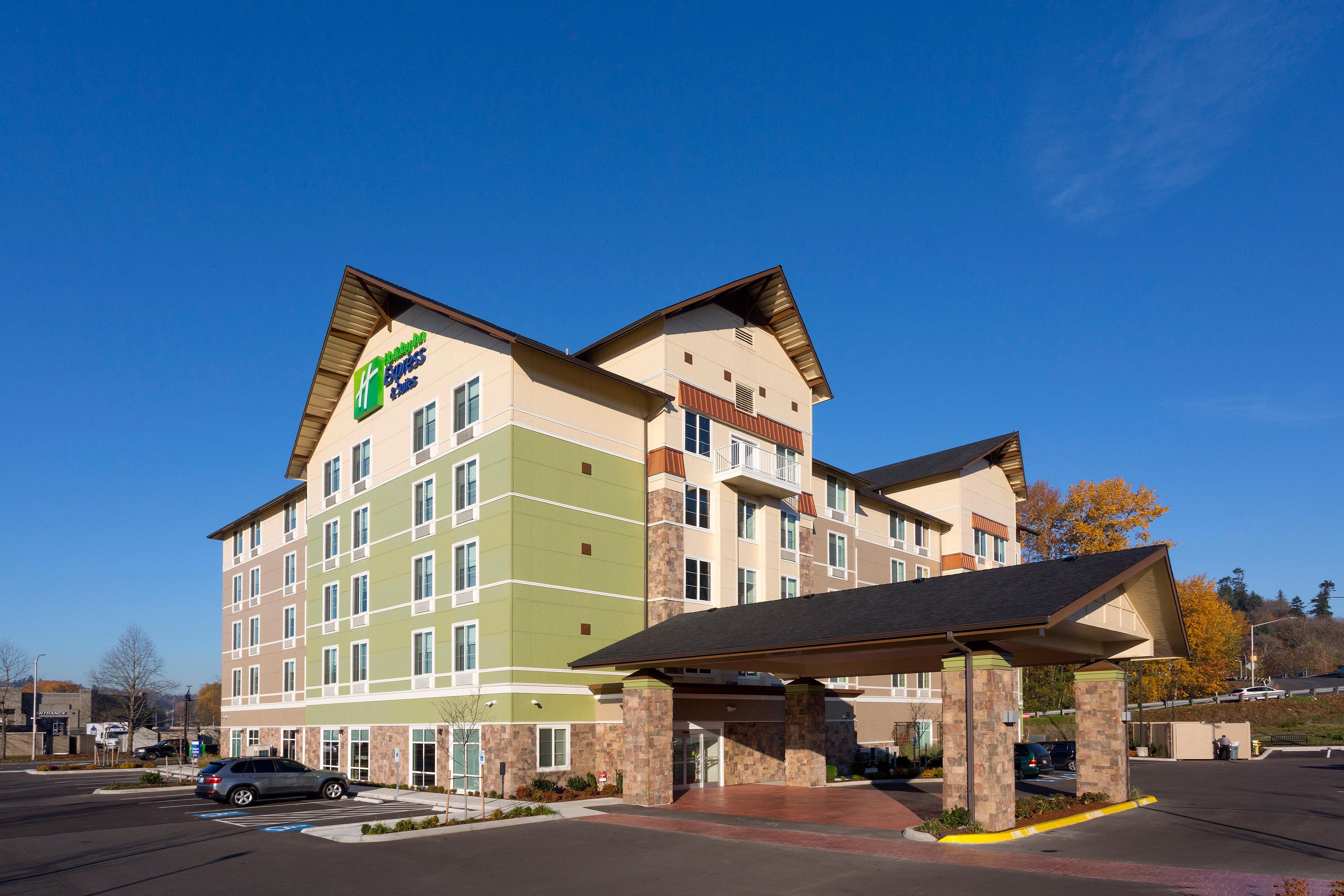 Holiday Inn Express & Suites - Seattle South - Tukwila, An Ihg Hotel Exterior photo