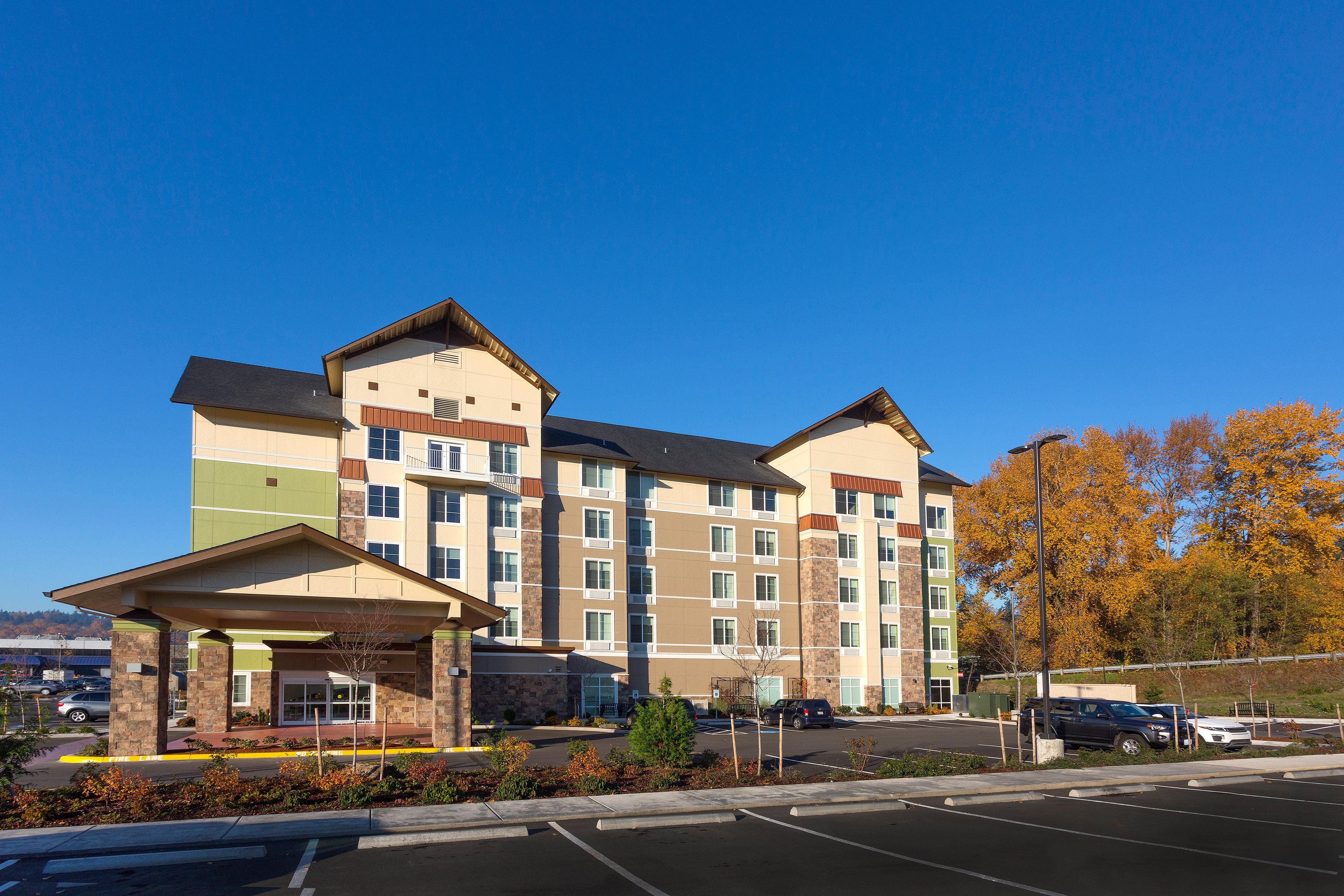 Holiday Inn Express & Suites - Seattle South - Tukwila, An Ihg Hotel Exterior photo